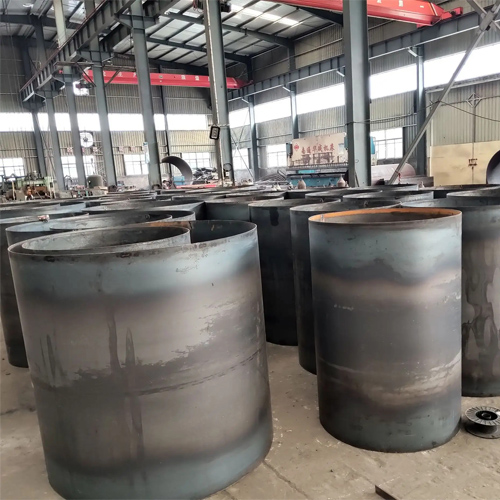 选择五家渠钢护筒的材质时考虑哪些条件？